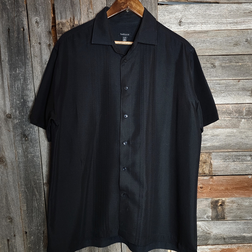 Van Heuson Men's Black Casual Button Down Shirt